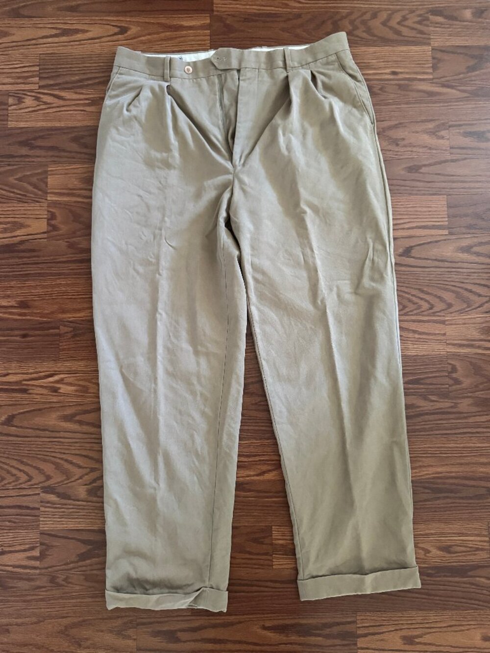 Joseph & Lyman Men’s Pleated Khaki Dress Pants Cuffed 36x30 Beige Classic